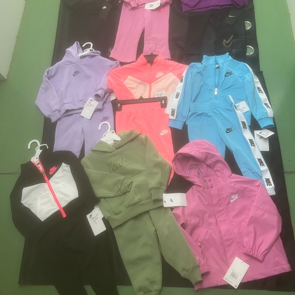 NWT Nike 2t SOLD ALREADY - Picture 4 of 7